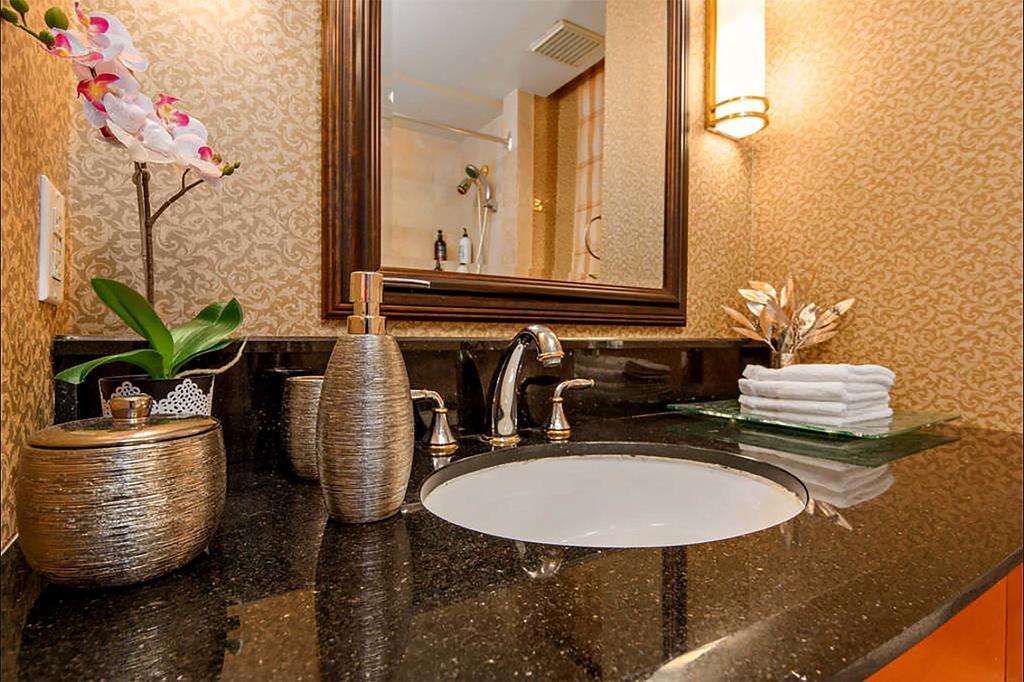 Boutique Suites - Ванкувер Экстерьер фото