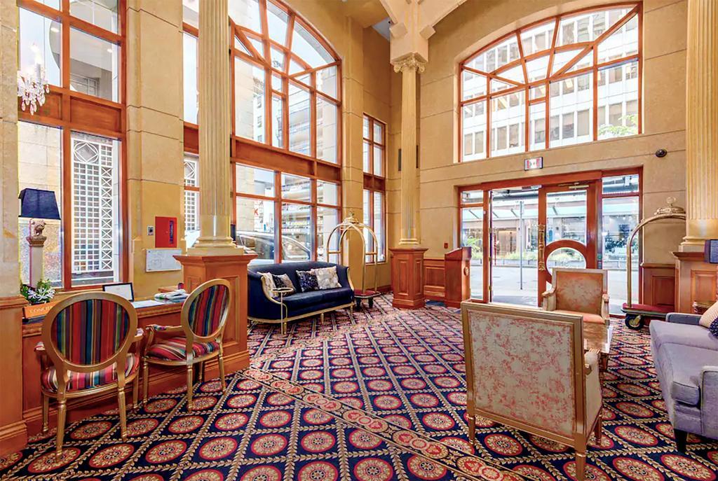 Boutique Suites - Ванкувер Экстерьер фото