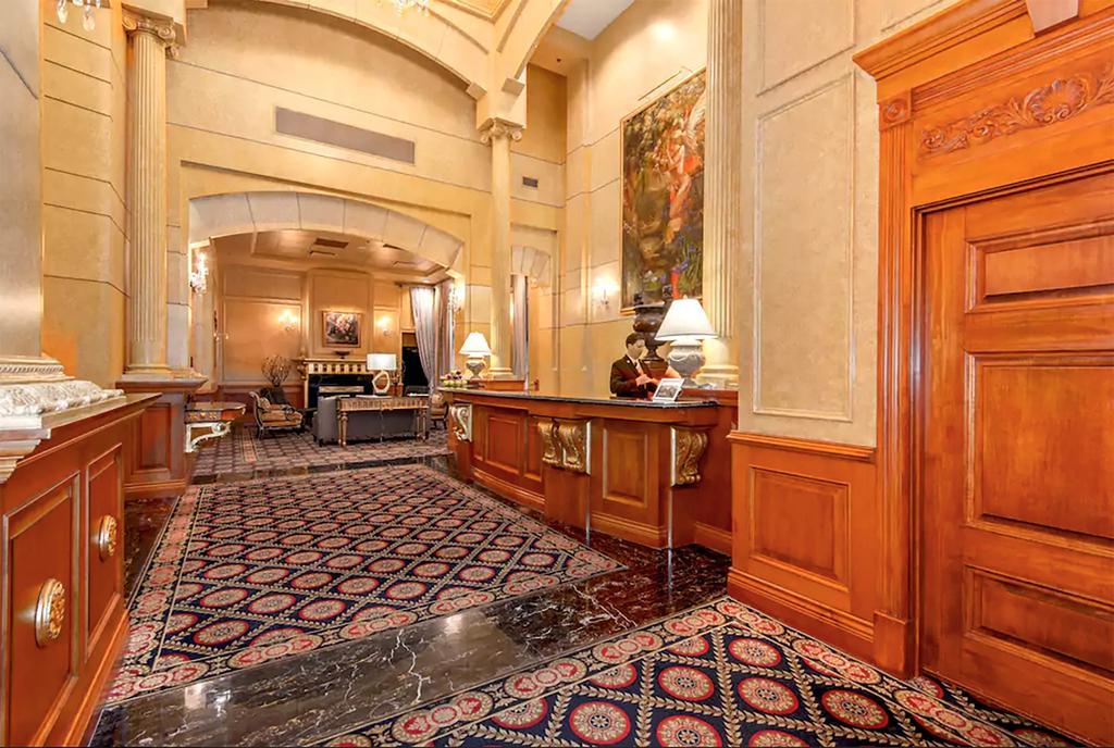 Boutique Suites - Ванкувер Экстерьер фото